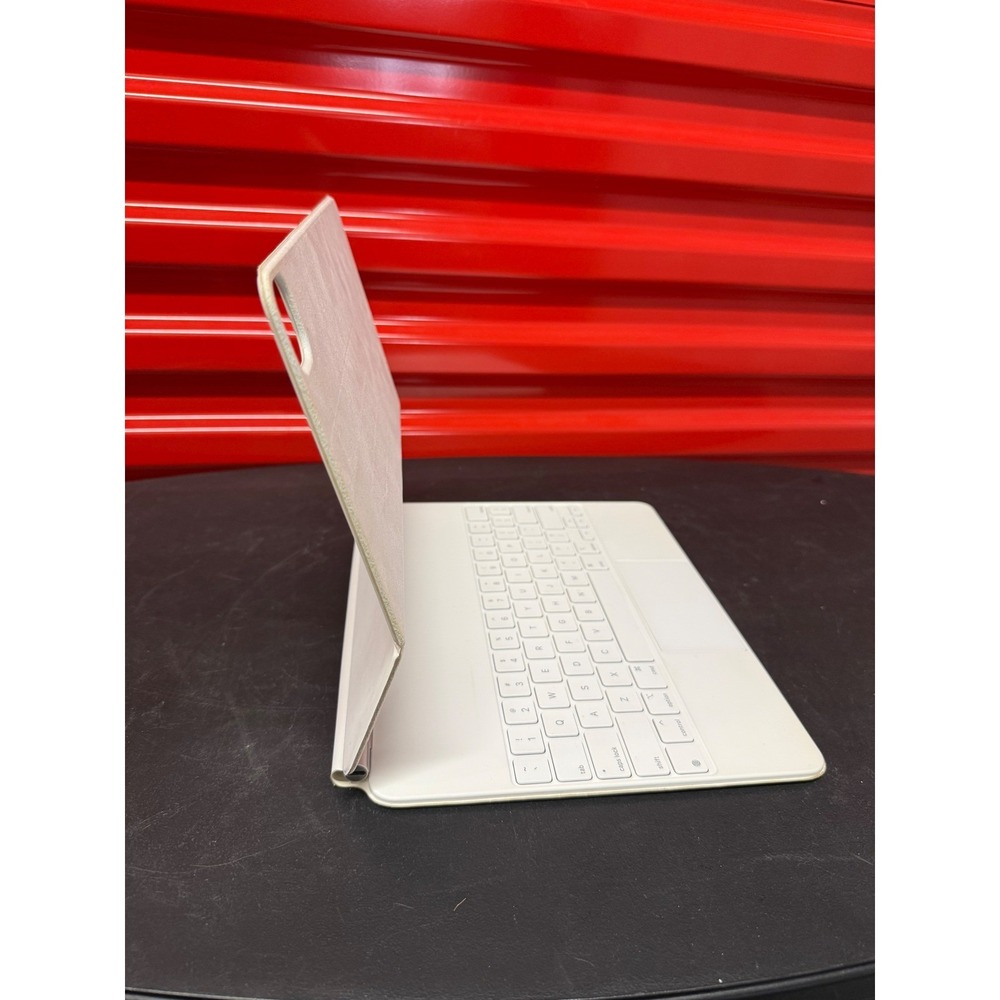 Apple Magic Keyboard iPad Pro 12.9 White A2480 MJQL3LL/A 3rd 4th 5th 6th Gen - Picture 3 of 12